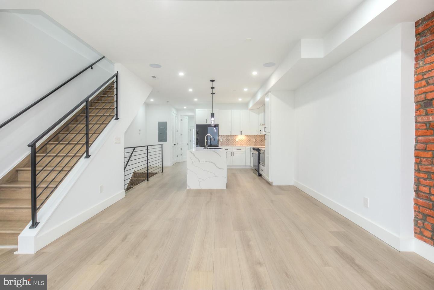 1218 5TH ST NE #2, WASHINGTON, District Of Columbia 20002, 3 Bedrooms Bedrooms, ,3 BathroomsBathrooms,Residential,For sale,1218 5TH ST NE #2,DCDC2243072 MLS # DCDC2243072