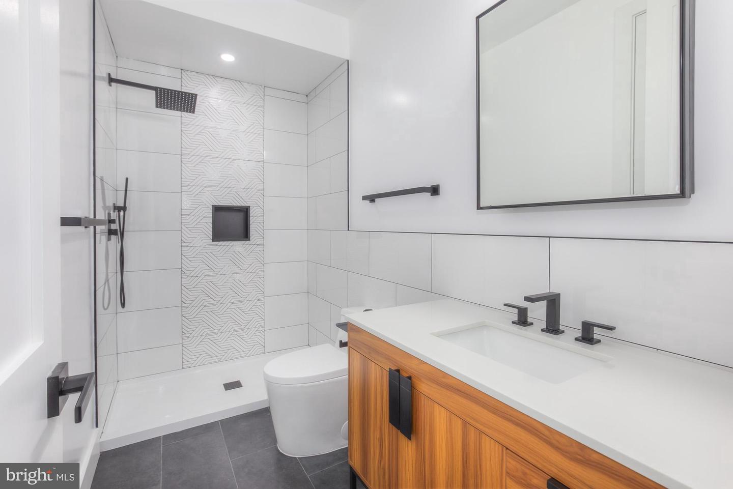 1218 5TH ST NE #2, WASHINGTON, District Of Columbia 20002, 3 Bedrooms Bedrooms, ,3 BathroomsBathrooms,Residential,For sale,1218 5TH ST NE #2,DCDC2243072 MLS # DCDC2243072