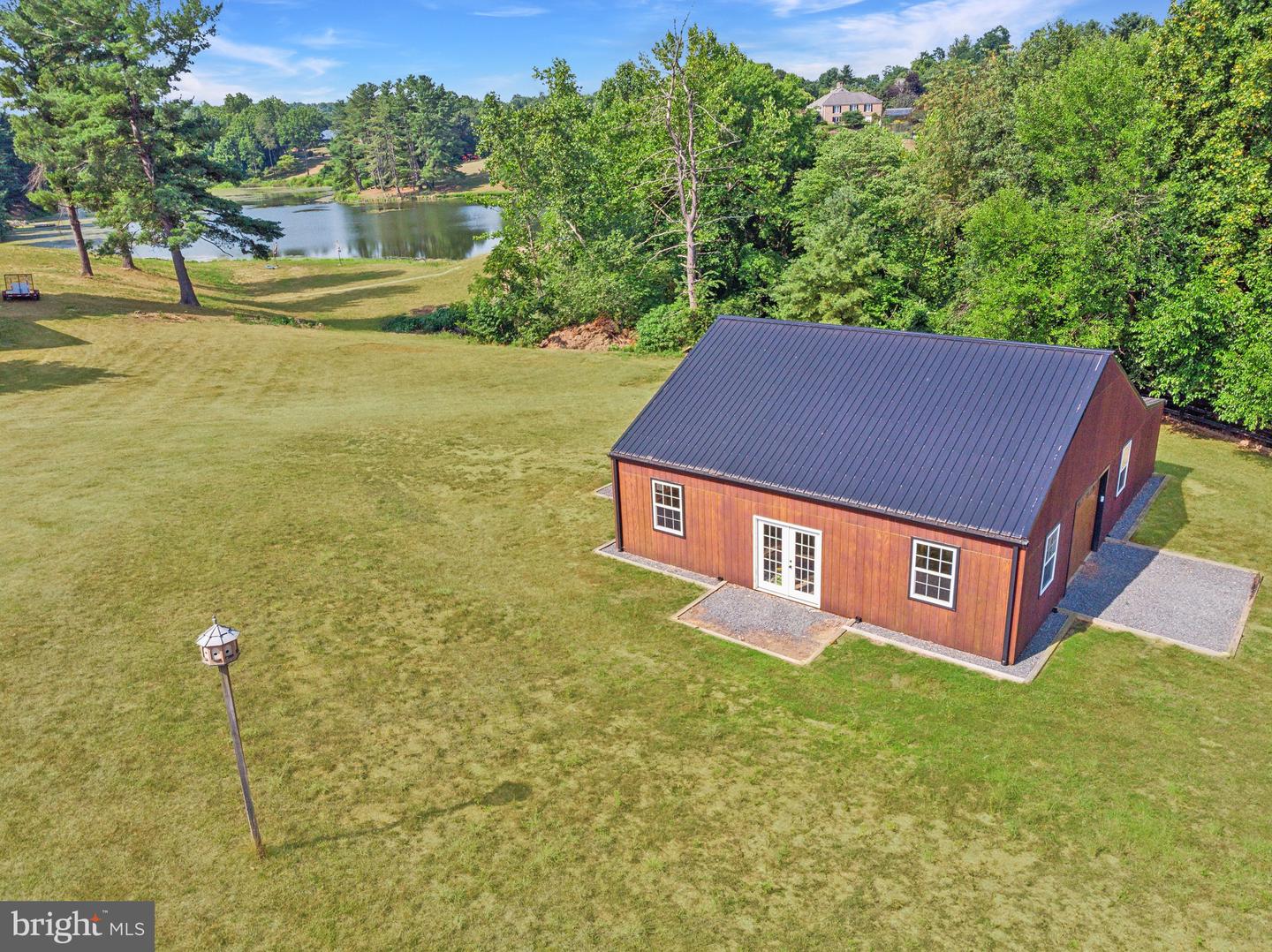 39937 CHARLES TOWN PIKE, HAMILTON, Virginia 20158, 4 Bedrooms Bedrooms, ,3 BathroomsBathrooms,Residential,For sale,39937 CHARLES TOWN PIKE,VALO2114592 MLS # VALO2114592