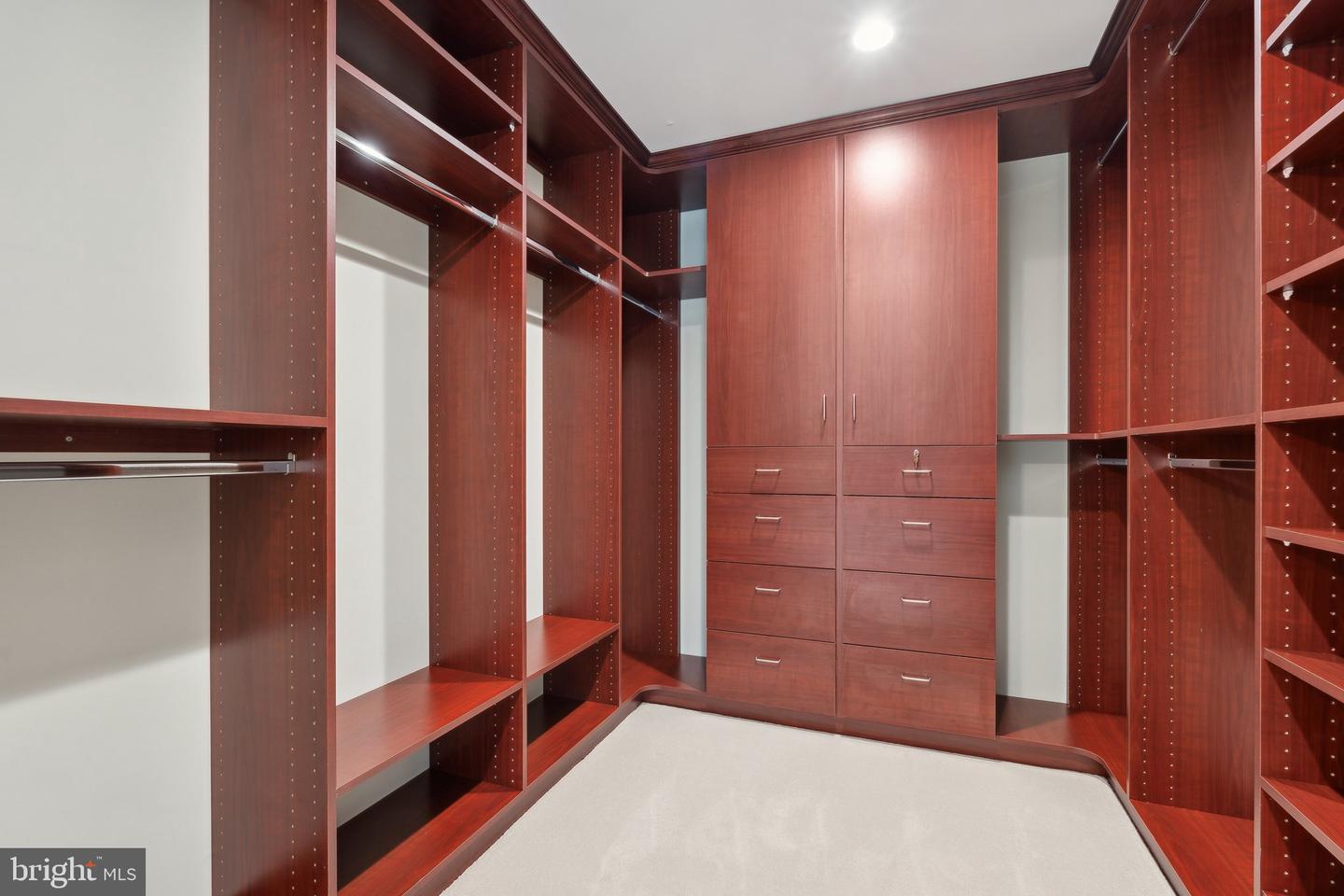 39937 CHARLES TOWN PIKE, HAMILTON, Virginia 20158, 4 Bedrooms Bedrooms, ,3 BathroomsBathrooms,Residential,For sale,39937 CHARLES TOWN PIKE,VALO2114592 MLS # VALO2114592