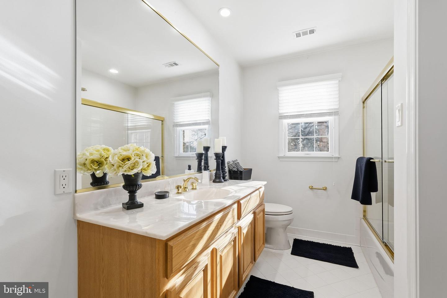 39937 CHARLES TOWN PIKE, HAMILTON, Virginia 20158, 4 Bedrooms Bedrooms, ,3 BathroomsBathrooms,Residential,For sale,39937 CHARLES TOWN PIKE,VALO2114592 MLS # VALO2114592