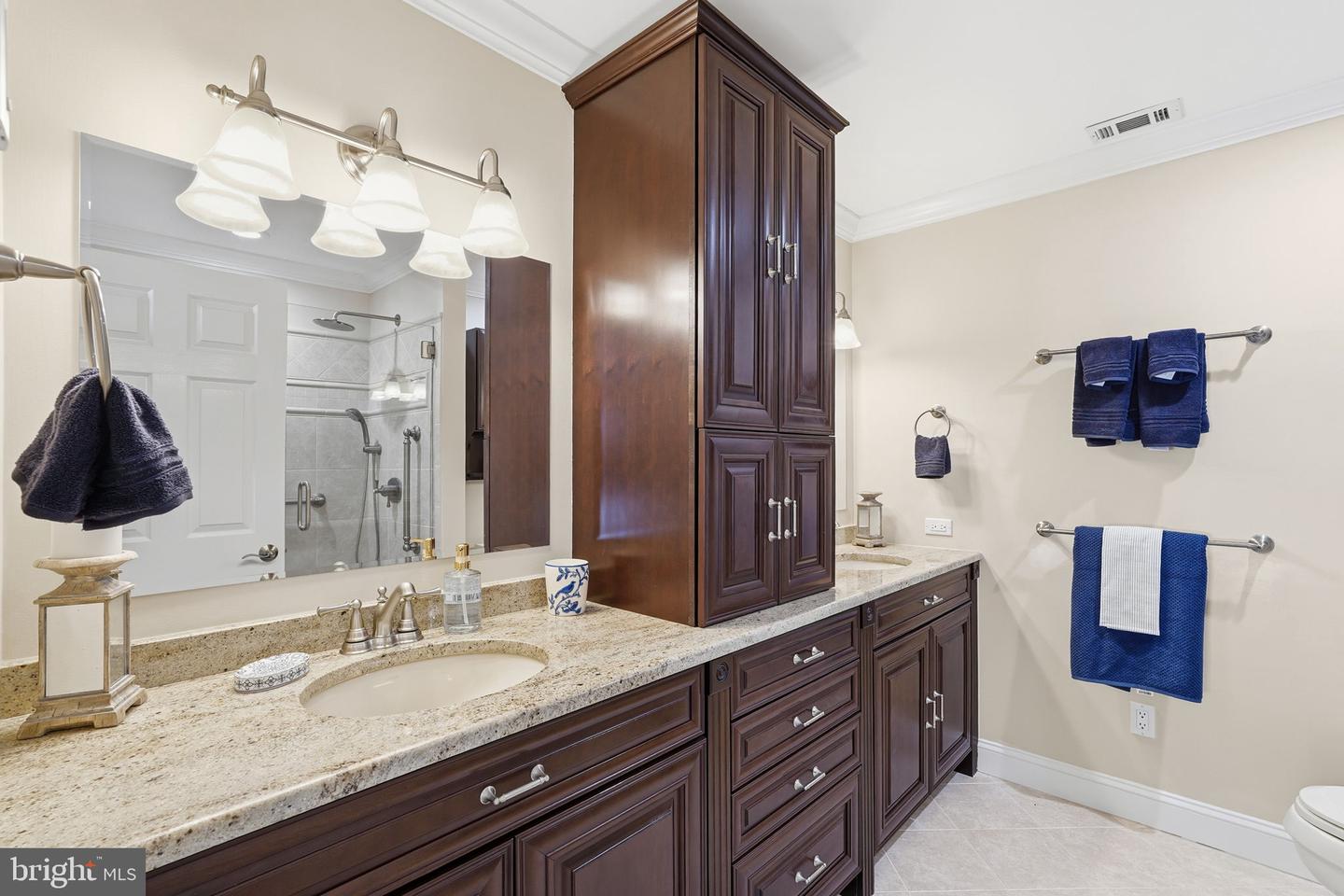 39937 CHARLES TOWN PIKE, HAMILTON, Virginia 20158, 4 Bedrooms Bedrooms, ,3 BathroomsBathrooms,Residential,For sale,39937 CHARLES TOWN PIKE,VALO2114592 MLS # VALO2114592