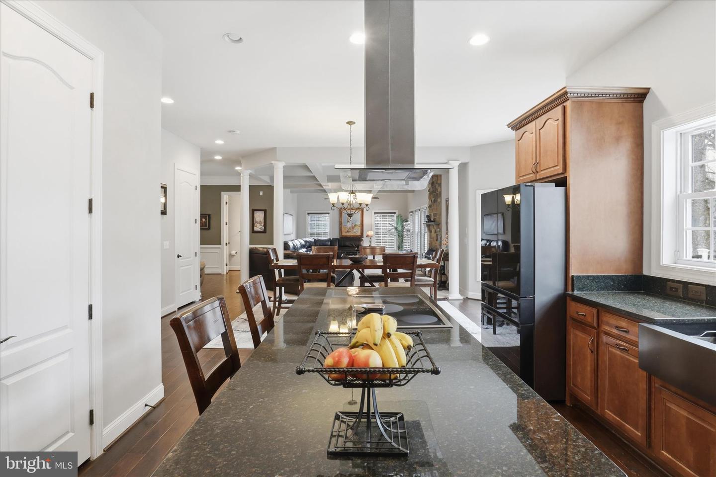 7501 CLIFTON RD, CLIFTON, Virginia 20124, 6 Bedrooms Bedrooms, ,5 BathroomsBathrooms,Residential,For sale,7501 CLIFTON RD,VAFX2287528 MLS # VAFX2287528