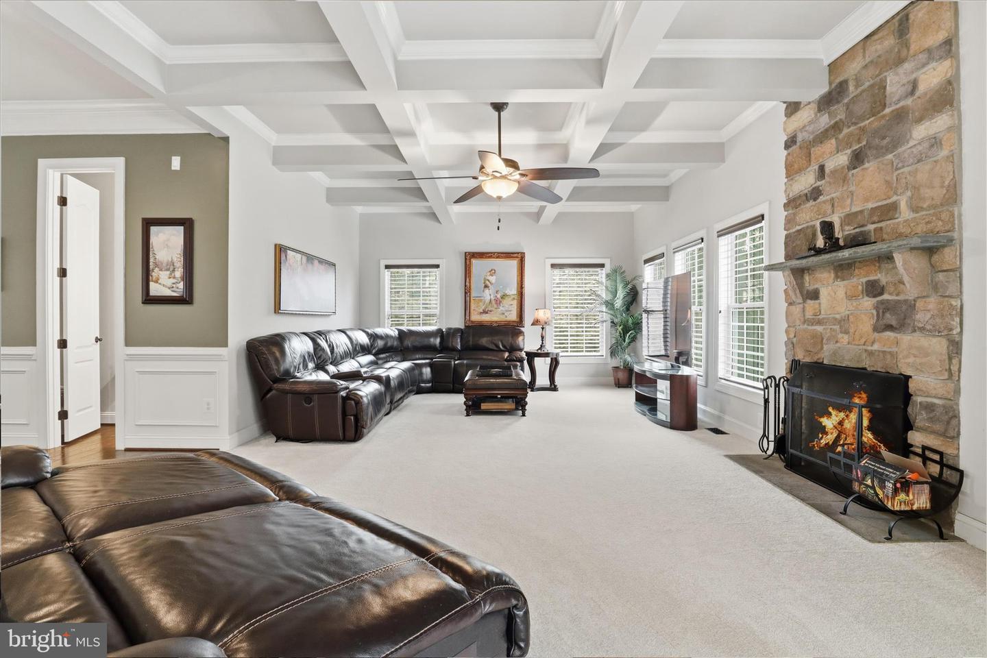 7501 CLIFTON RD, CLIFTON, Virginia 20124, 6 Bedrooms Bedrooms, ,5 BathroomsBathrooms,Residential,For sale,7501 CLIFTON RD,VAFX2287528 MLS # VAFX2287528