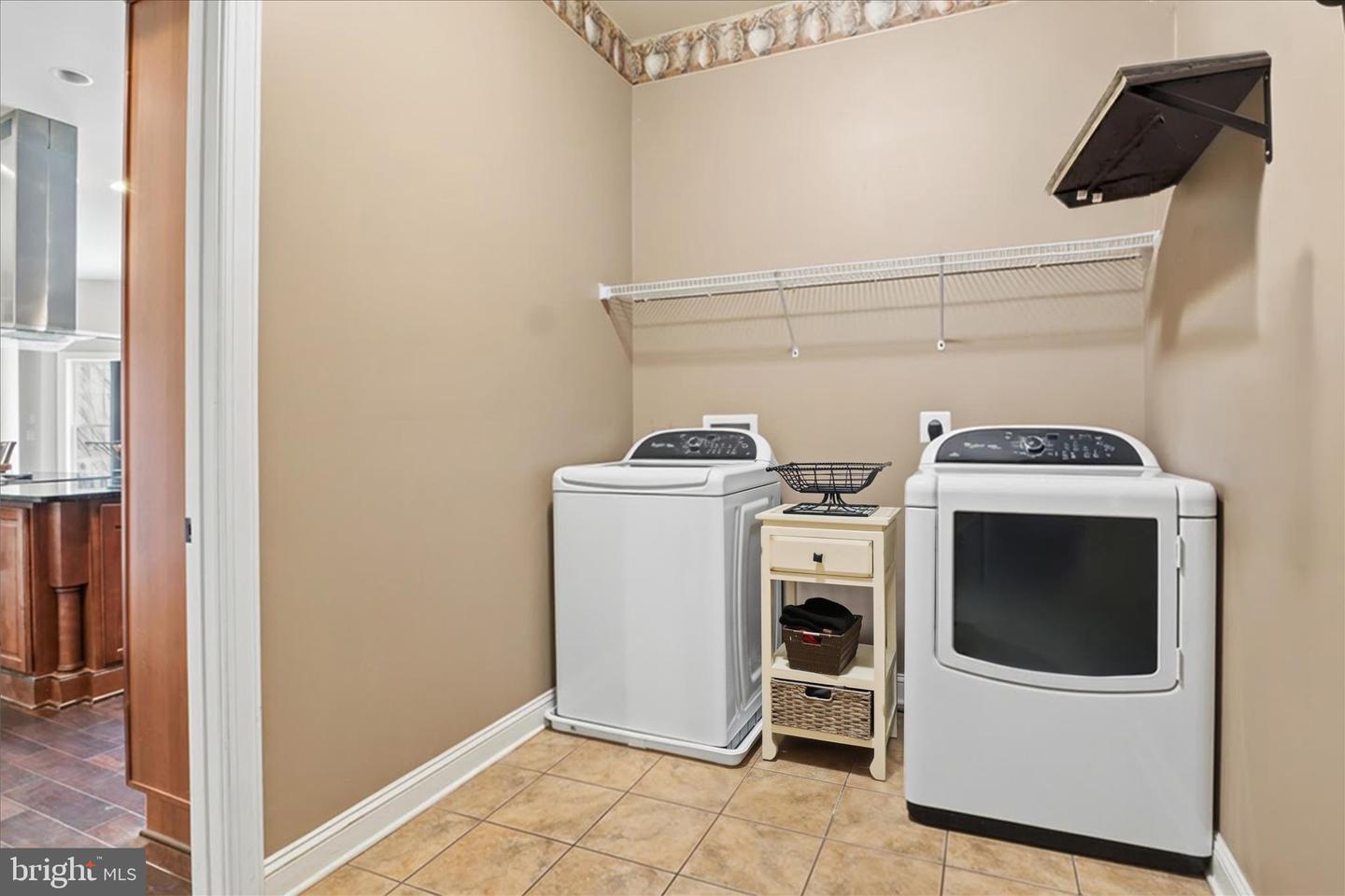 7501 CLIFTON RD, CLIFTON, Virginia 20124, 6 Bedrooms Bedrooms, ,5 BathroomsBathrooms,Residential,For sale,7501 CLIFTON RD,VAFX2287528 MLS # VAFX2287528