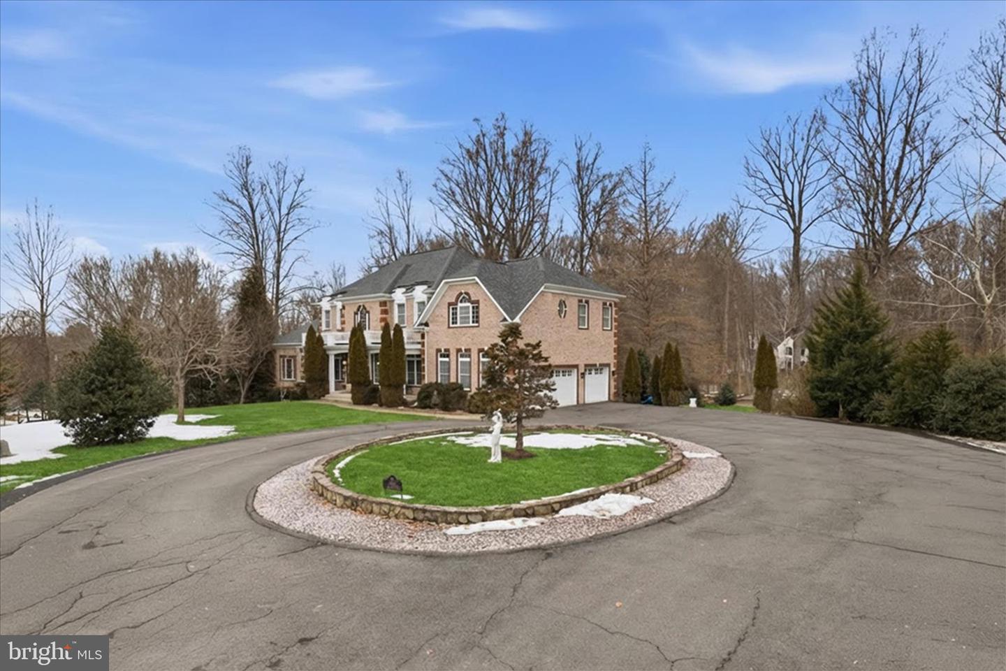 7501 CLIFTON RD, CLIFTON, Virginia 20124, 6 Bedrooms Bedrooms, ,5 BathroomsBathrooms,Residential,For sale,7501 CLIFTON RD,VAFX2287528 MLS # VAFX2287528