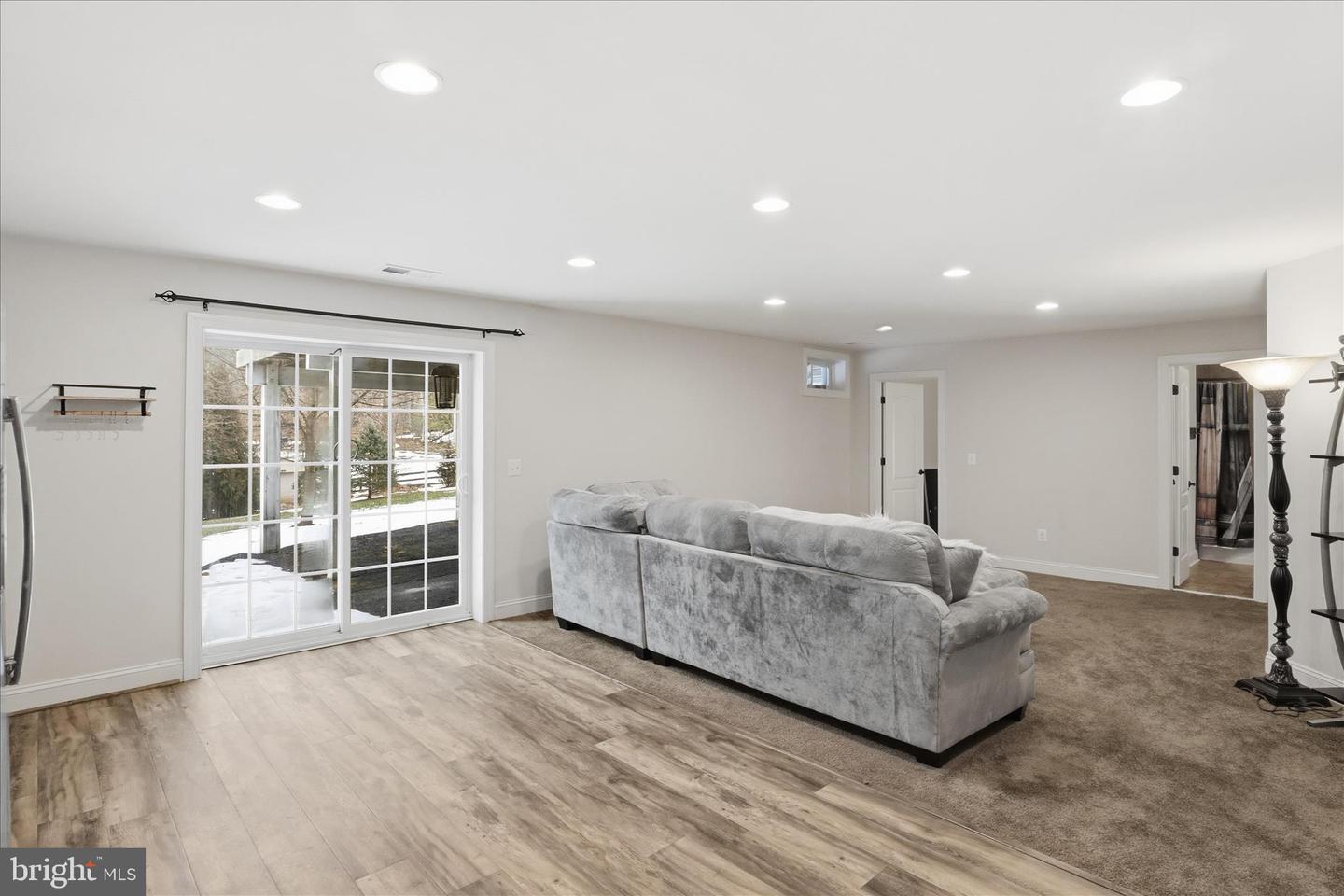 7501 CLIFTON RD, CLIFTON, Virginia 20124, 6 Bedrooms Bedrooms, ,5 BathroomsBathrooms,Residential,For sale,7501 CLIFTON RD,VAFX2287528 MLS # VAFX2287528