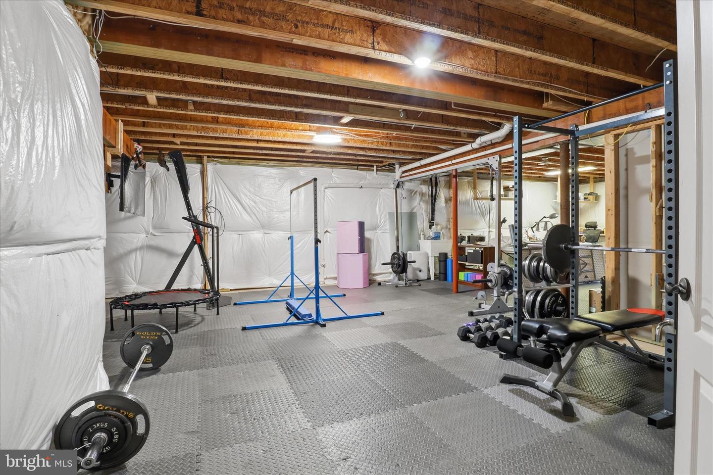 7501 CLIFTON RD, CLIFTON, Virginia 20124, 6 Bedrooms Bedrooms, ,5 BathroomsBathrooms,Residential,For sale,7501 CLIFTON RD,VAFX2287528 MLS # VAFX2287528