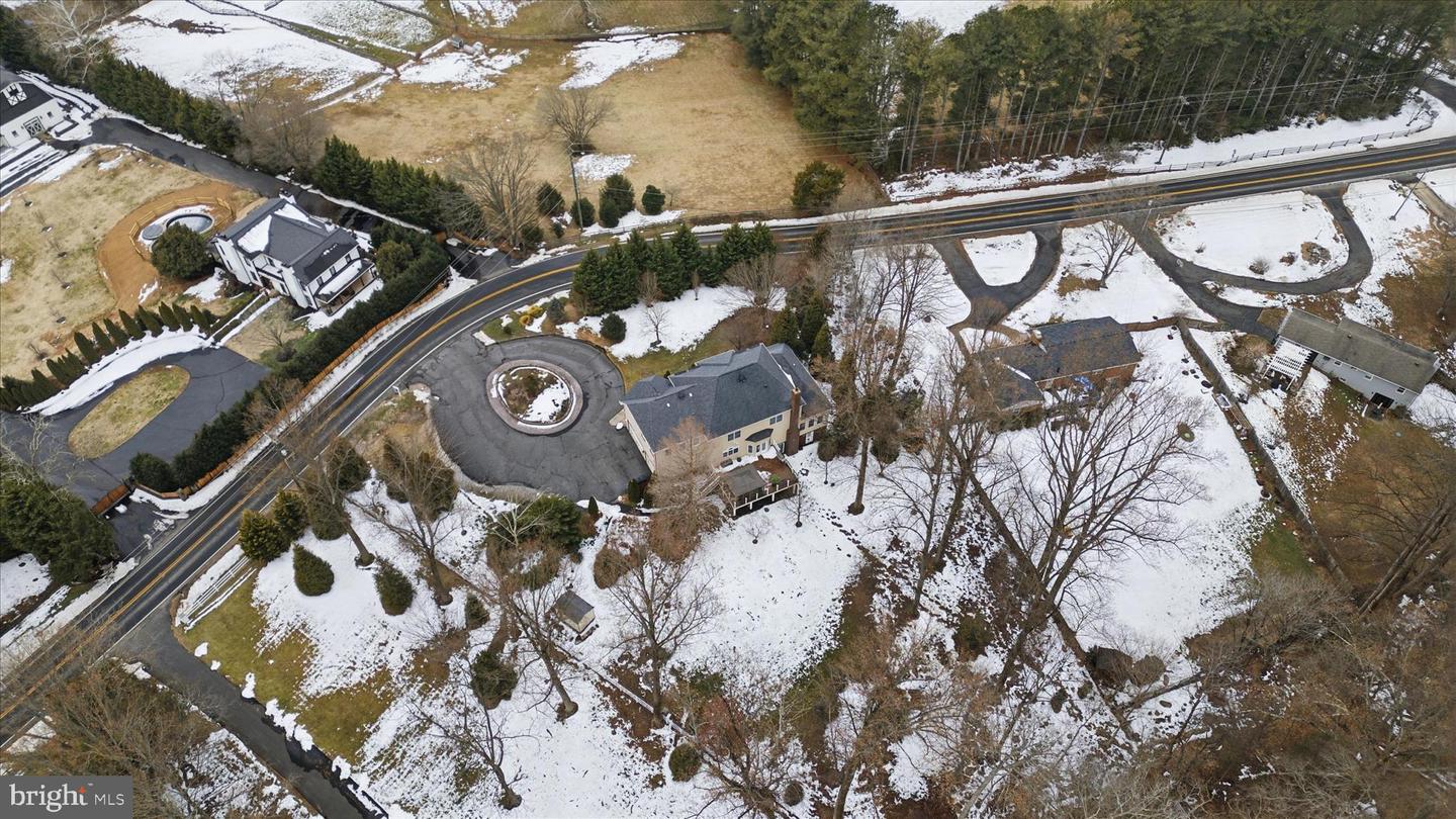 7501 CLIFTON RD, CLIFTON, Virginia 20124, 6 Bedrooms Bedrooms, ,5 BathroomsBathrooms,Residential,For sale,7501 CLIFTON RD,VAFX2287528 MLS # VAFX2287528