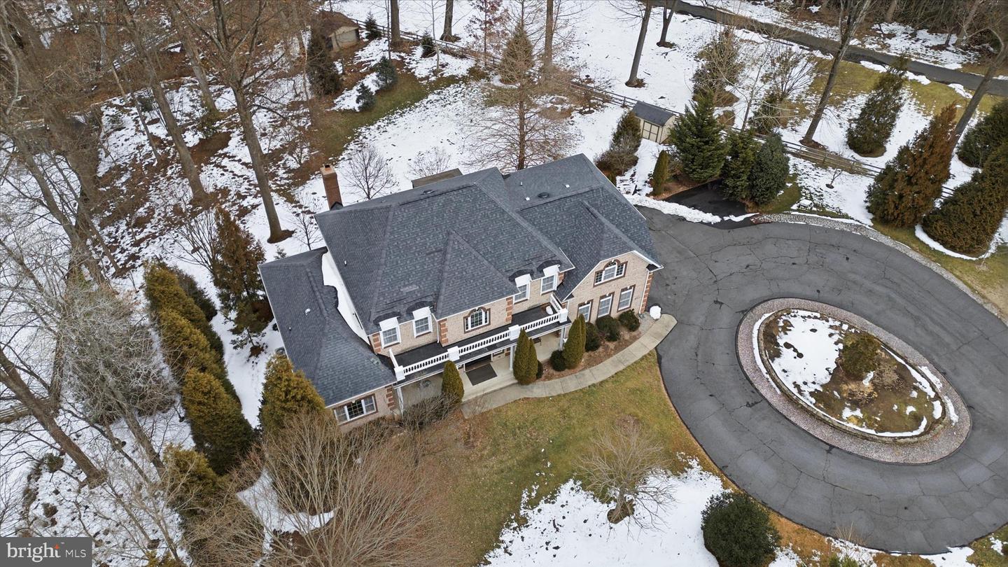 7501 CLIFTON RD, CLIFTON, Virginia 20124, 6 Bedrooms Bedrooms, ,5 BathroomsBathrooms,Residential,For sale,7501 CLIFTON RD,VAFX2287528 MLS # VAFX2287528