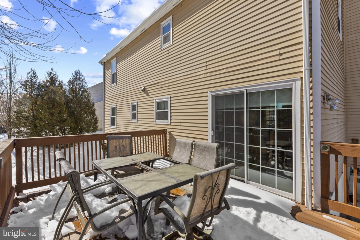 5897 PENACLE CT, WOODBRIDGE, Virginia 22193, 4 Bedrooms Bedrooms, ,2 BathroomsBathrooms,Residential,For sale,5897 PENACLE CT,VAPW2111282 MLS # VAPW2111282