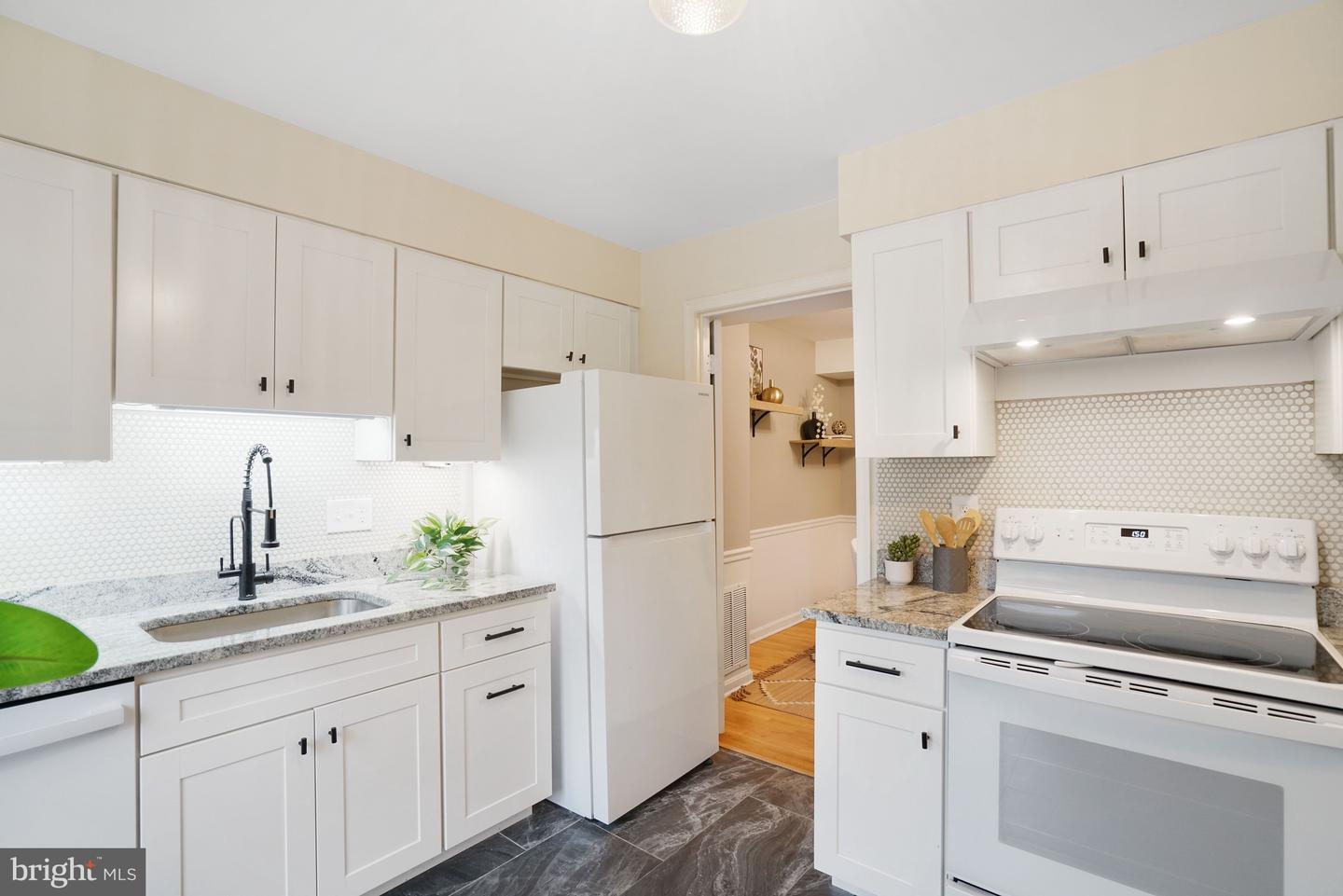 7005 LEESTONE ST, SPRINGFIELD, Virginia 22151, 3 Bedrooms Bedrooms, ,2 BathroomsBathrooms,Residential,For sale,7005 LEESTONE ST,VAFX2287648 MLS # VAFX2287648