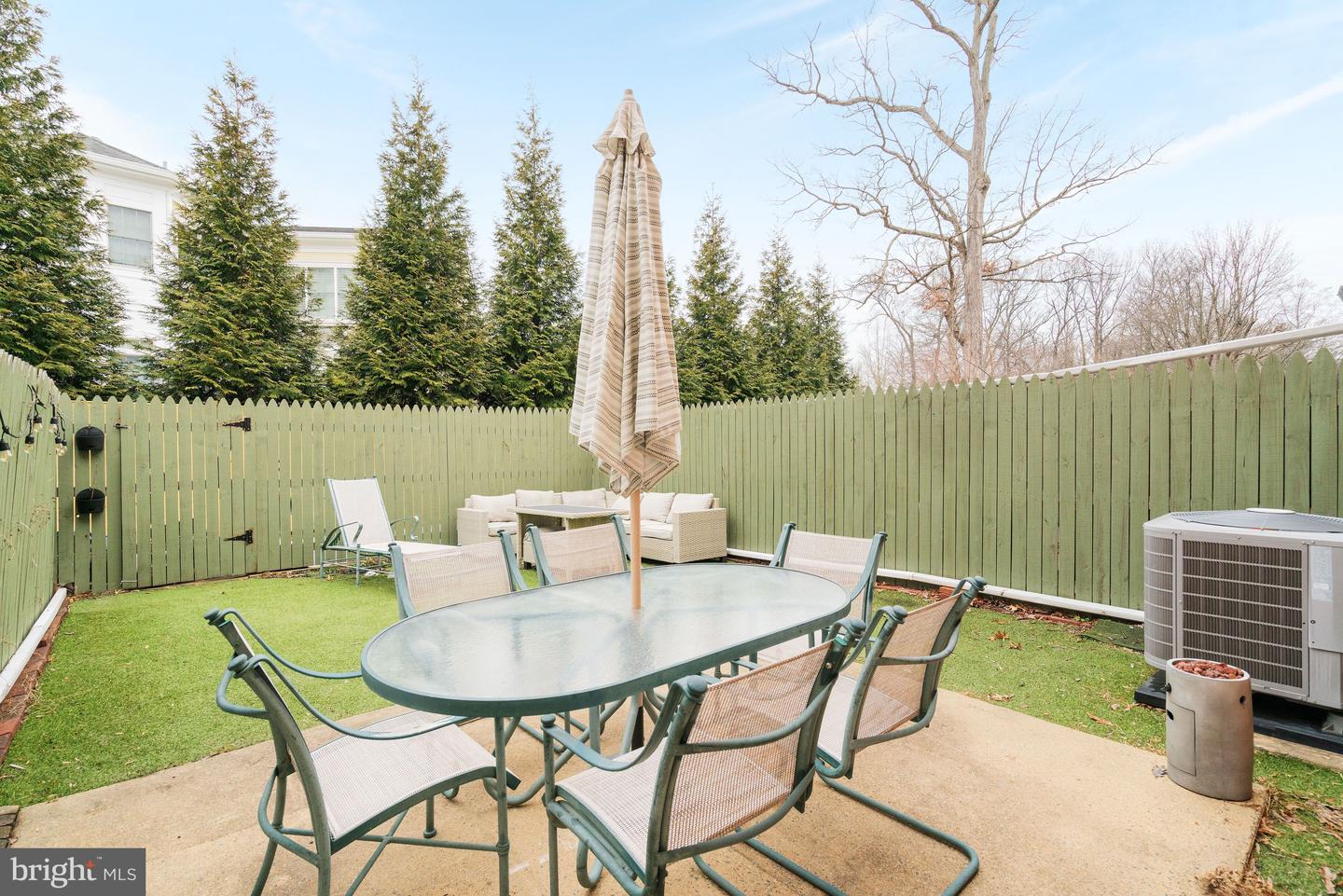 7005 LEESTONE ST, SPRINGFIELD, Virginia 22151, 3 Bedrooms Bedrooms, ,2 BathroomsBathrooms,Residential,For sale,7005 LEESTONE ST,VAFX2287648 MLS # VAFX2287648