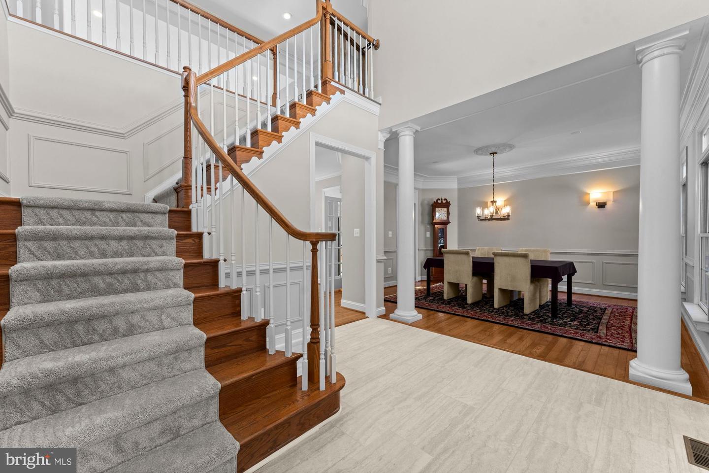 1424 WYNHURST LN, VIENNA, Virginia 22182, 6 Bedrooms Bedrooms, ,4 BathroomsBathrooms,Residential,For sale,1424 WYNHURST LN,VAFX2287714 MLS # VAFX2287714 1424 WYNHURST LN, VIENNA, Virginia 22182, 6 Bedrooms Bedrooms, ,4 BathroomsBathrooms,Residential,For sale,1424 WYNHURST LN,VAFX2287714 MLS # VAFX2287714