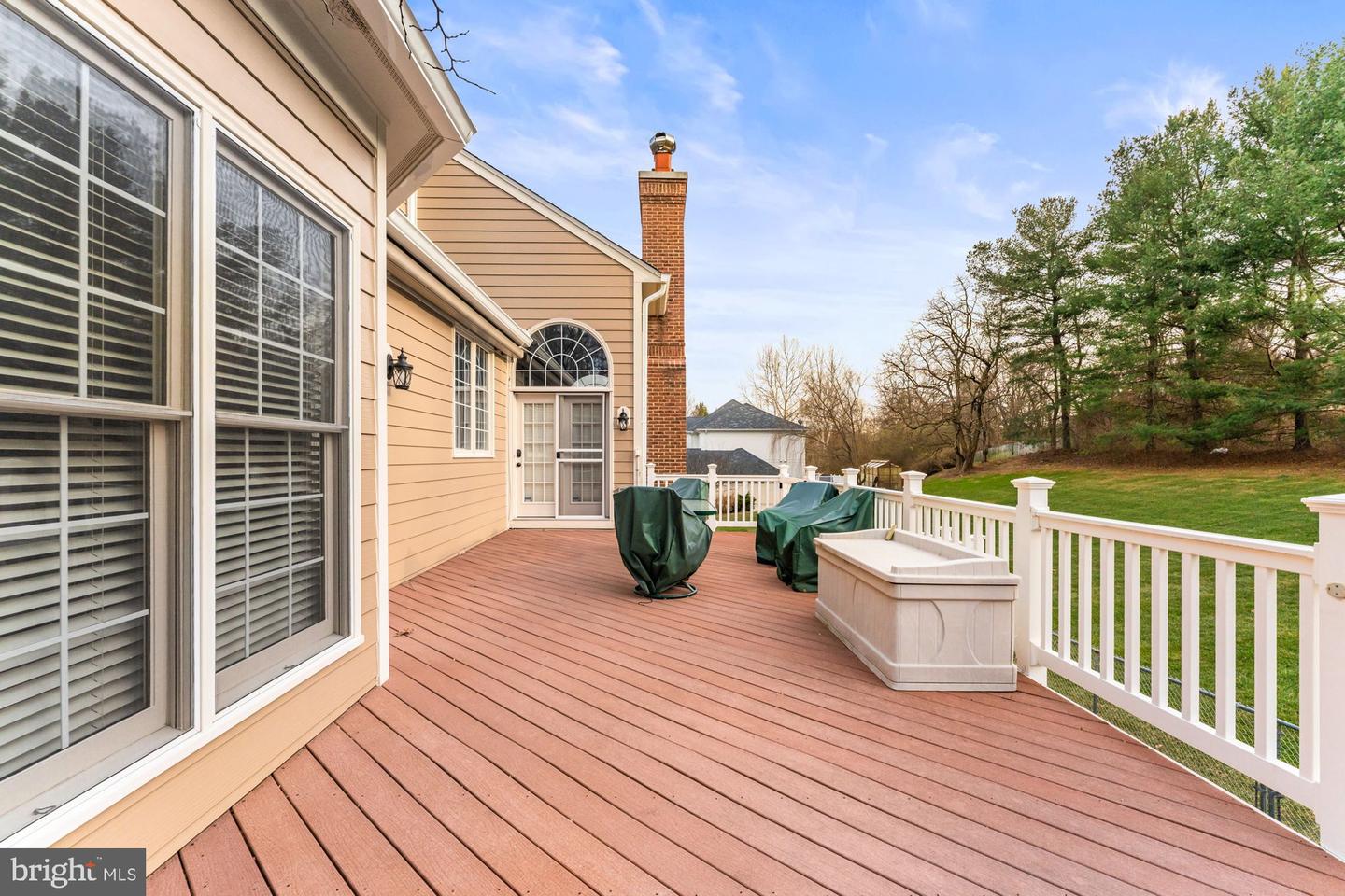 1424 WYNHURST LN, VIENNA, Virginia 22182, 6 Bedrooms Bedrooms, ,4 BathroomsBathrooms,Residential,For sale,1424 WYNHURST LN,VAFX2287714 MLS # VAFX2287714 1424 WYNHURST LN, VIENNA, Virginia 22182, 6 Bedrooms Bedrooms, ,4 BathroomsBathrooms,Residential,For sale,1424 WYNHURST LN,VAFX2287714 MLS # VAFX2287714