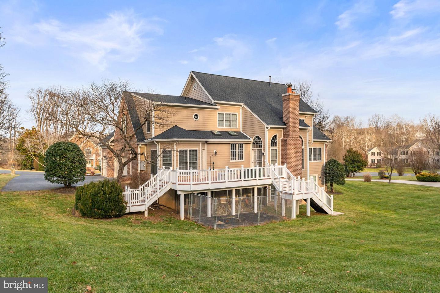 1424 WYNHURST LN, VIENNA, Virginia 22182, 6 Bedrooms Bedrooms, ,4 BathroomsBathrooms,Residential,For sale,1424 WYNHURST LN,VAFX2287714 MLS # VAFX2287714 1424 WYNHURST LN, VIENNA, Virginia 22182, 6 Bedrooms Bedrooms, ,4 BathroomsBathrooms,Residential,For sale,1424 WYNHURST LN,VAFX2287714 MLS # VAFX2287714