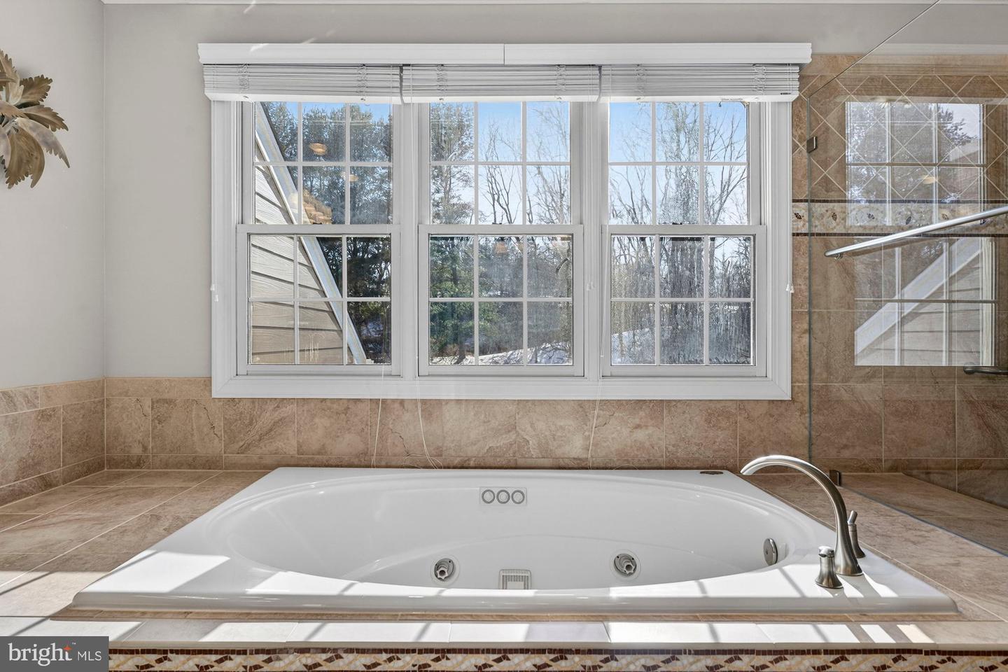 1424 WYNHURST LN, VIENNA, Virginia 22182, 6 Bedrooms Bedrooms, ,4 BathroomsBathrooms,Residential,For sale,1424 WYNHURST LN,VAFX2287714 MLS # VAFX2287714 1424 WYNHURST LN, VIENNA, Virginia 22182, 6 Bedrooms Bedrooms, ,4 BathroomsBathrooms,Residential,For sale,1424 WYNHURST LN,VAFX2287714 MLS # VAFX2287714