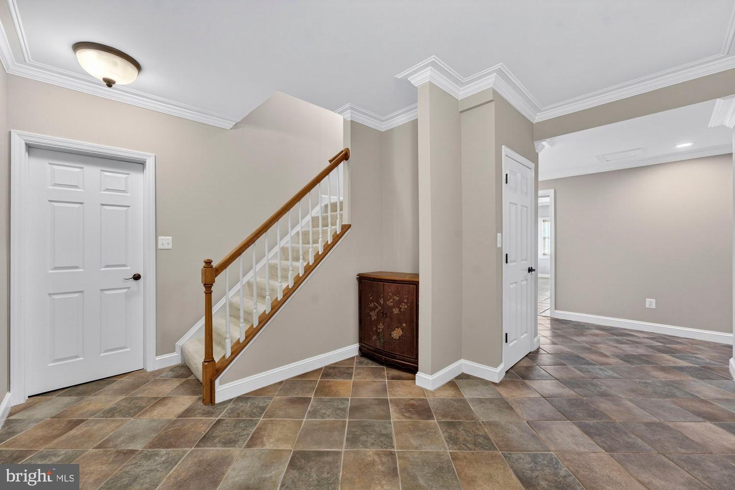 1424 WYNHURST LN, VIENNA, Virginia 22182, 6 Bedrooms Bedrooms, ,4 BathroomsBathrooms,Residential,For sale,1424 WYNHURST LN,VAFX2287714 MLS # VAFX2287714 1424 WYNHURST LN, VIENNA, Virginia 22182, 6 Bedrooms Bedrooms, ,4 BathroomsBathrooms,Residential,For sale,1424 WYNHURST LN,VAFX2287714 MLS # VAFX2287714