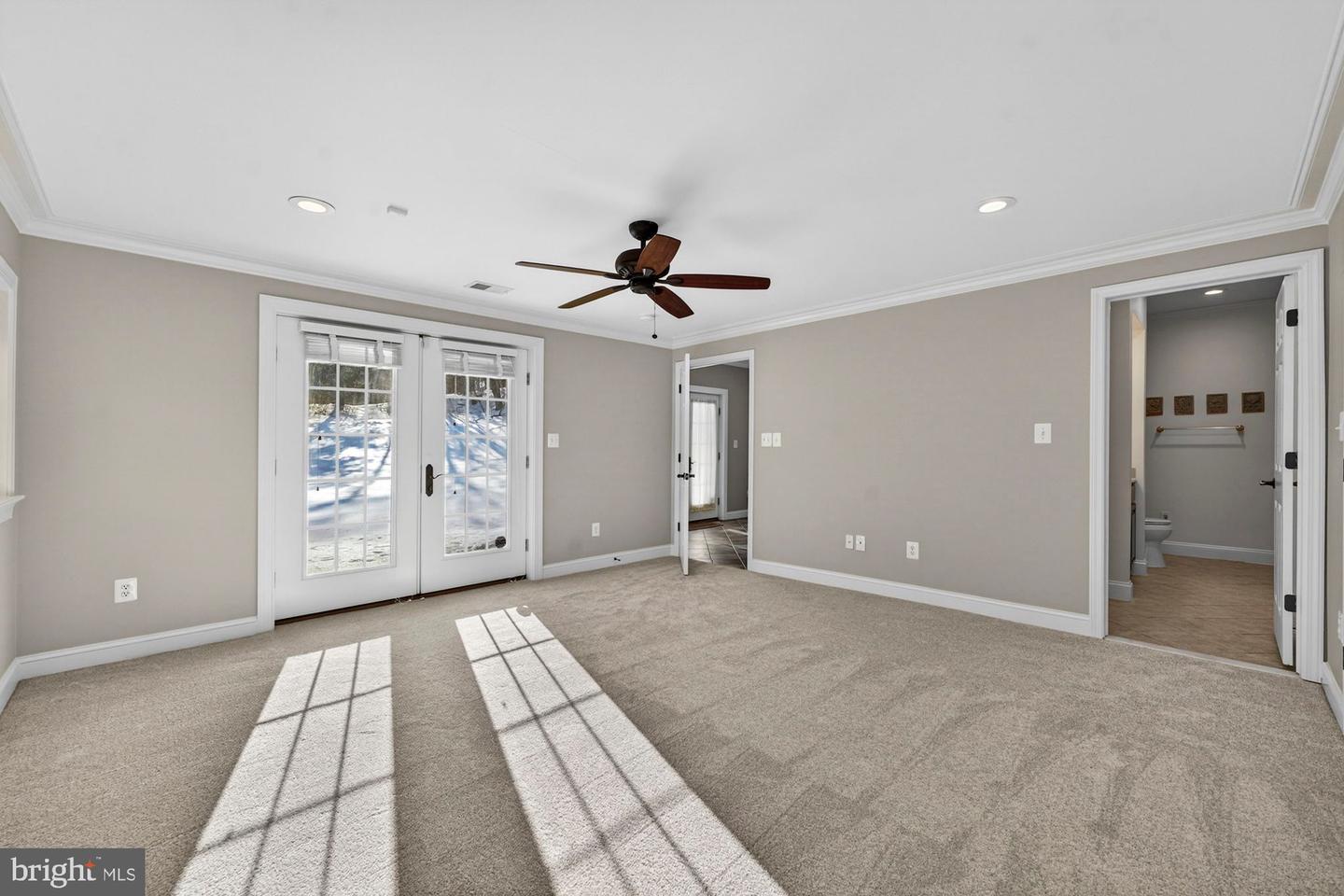 1424 WYNHURST LN, VIENNA, Virginia 22182, 6 Bedrooms Bedrooms, ,4 BathroomsBathrooms,Residential,For sale,1424 WYNHURST LN,VAFX2287714 MLS # VAFX2287714 1424 WYNHURST LN, VIENNA, Virginia 22182, 6 Bedrooms Bedrooms, ,4 BathroomsBathrooms,Residential,For sale,1424 WYNHURST LN,VAFX2287714 MLS # VAFX2287714