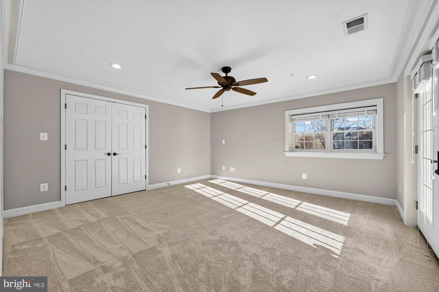 1424 WYNHURST LN, VIENNA, Virginia 22182, 6 Bedrooms Bedrooms, ,4 BathroomsBathrooms,Residential,For sale,1424 WYNHURST LN,VAFX2287714 MLS # VAFX2287714 1424 WYNHURST LN, VIENNA, Virginia 22182, 6 Bedrooms Bedrooms, ,4 BathroomsBathrooms,Residential,For sale,1424 WYNHURST LN,VAFX2287714 MLS # VAFX2287714