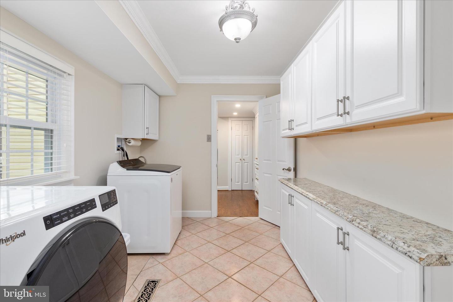 1435 ROSEWOOD HILL DR, VIENNA, Virginia 22182, 5 Bedrooms Bedrooms, 14 Rooms Rooms,3 BathroomsBathrooms,Residential,For sale,1435 ROSEWOOD HILL DR,VAFX2287790 MLS # VAFX2287790