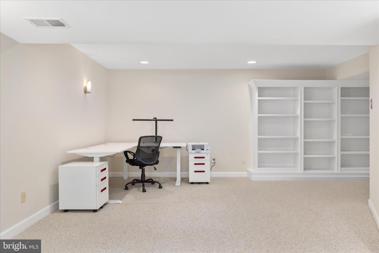 1435 ROSEWOOD HILL DR, VIENNA, Virginia 22182, 5 Bedrooms Bedrooms, 14 Rooms Rooms,3 BathroomsBathrooms,Residential,For sale,1435 ROSEWOOD HILL DR,VAFX2287790 MLS # VAFX2287790