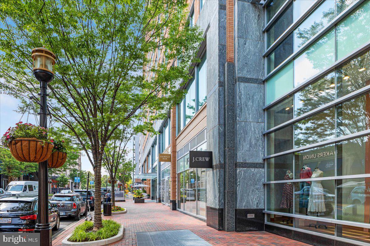 1435 ROSEWOOD HILL DR, VIENNA, Virginia 22182, 5 Bedrooms Bedrooms, 14 Rooms Rooms,3 BathroomsBathrooms,Residential,For sale,1435 ROSEWOOD HILL DR,VAFX2287790 MLS # VAFX2287790