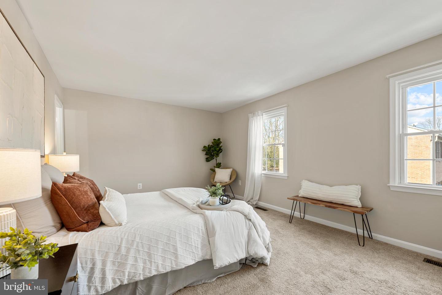 3091 TECUMSEH CT, WOODBRIDGE, Virginia 22192, 3 Bedrooms Bedrooms, ,3 BathroomsBathrooms,Residential,For sale,3091 TECUMSEH CT,VAPW2111404 MLS # VAPW2111404