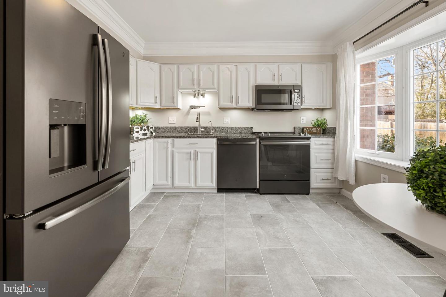 3091 TECUMSEH CT, WOODBRIDGE, Virginia 22192, 3 Bedrooms Bedrooms, ,3 BathroomsBathrooms,Residential,For sale,3091 TECUMSEH CT,VAPW2111404 MLS # VAPW2111404