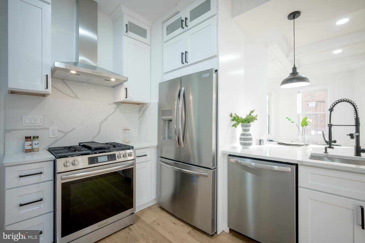 2907 CARLTON AVE NE, WASHINGTON, District Of Columbia 20018, 4 Bedrooms Bedrooms, ,3 BathroomsBathrooms,Residential,For sale,2907 CARLTON AVE NE,DCDC2243728 MLS # DCDC2243728