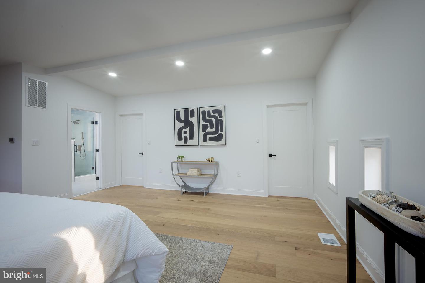 2907 CARLTON AVE NE, WASHINGTON, District Of Columbia 20018, 4 Bedrooms Bedrooms, ,3 BathroomsBathrooms,Residential,For sale,2907 CARLTON AVE NE,DCDC2243728 MLS # DCDC2243728