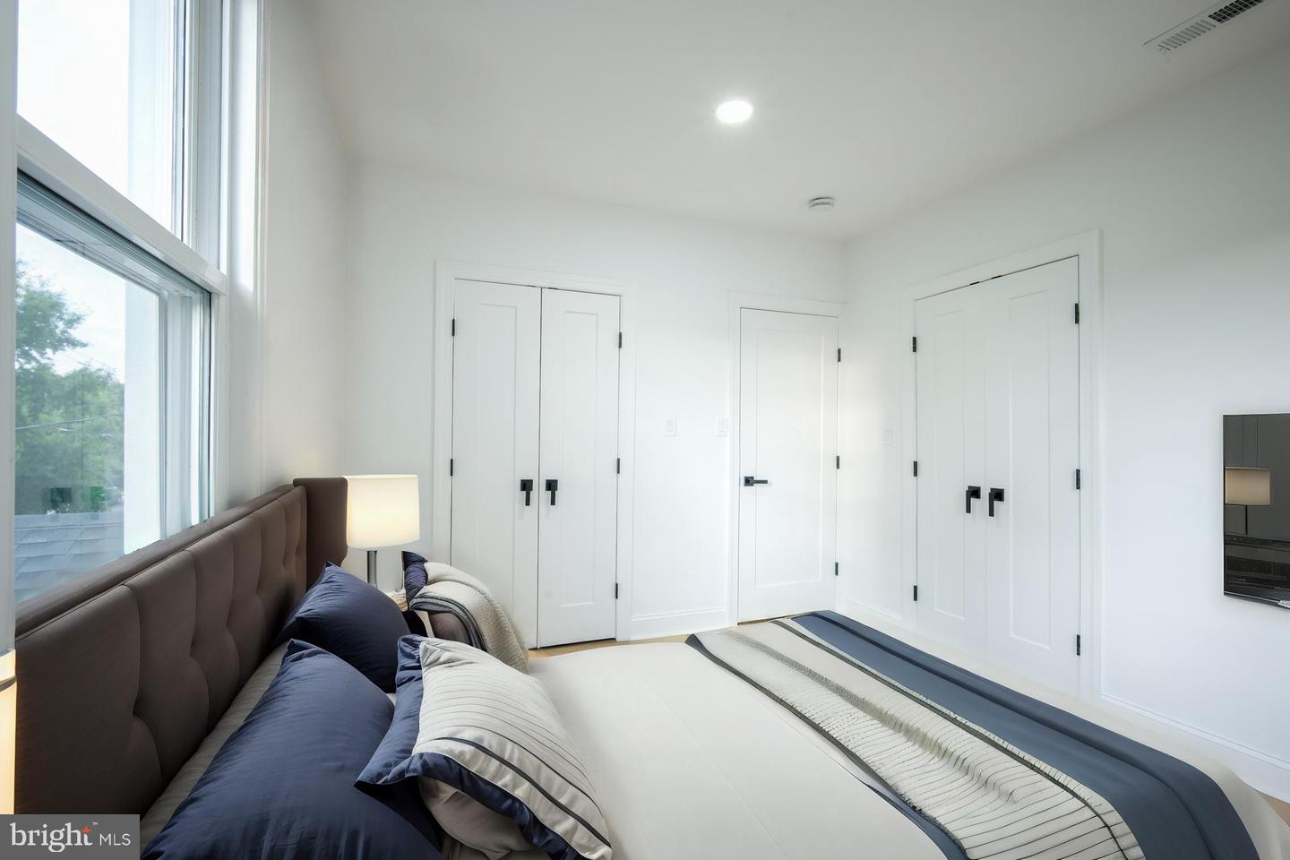 2907 CARLTON AVE NE, WASHINGTON, District Of Columbia 20018, 4 Bedrooms Bedrooms, ,3 BathroomsBathrooms,Residential,For sale,2907 CARLTON AVE NE,DCDC2243728 MLS # DCDC2243728