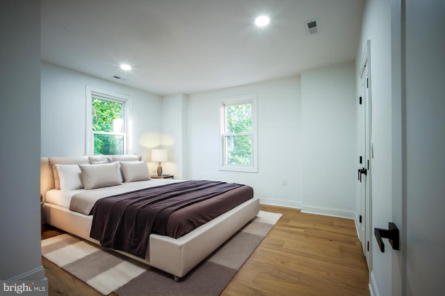 2907 CARLTON AVE NE, WASHINGTON, District Of Columbia 20018, 4 Bedrooms Bedrooms, ,3 BathroomsBathrooms,Residential,For sale,2907 CARLTON AVE NE,DCDC2243728 MLS # DCDC2243728