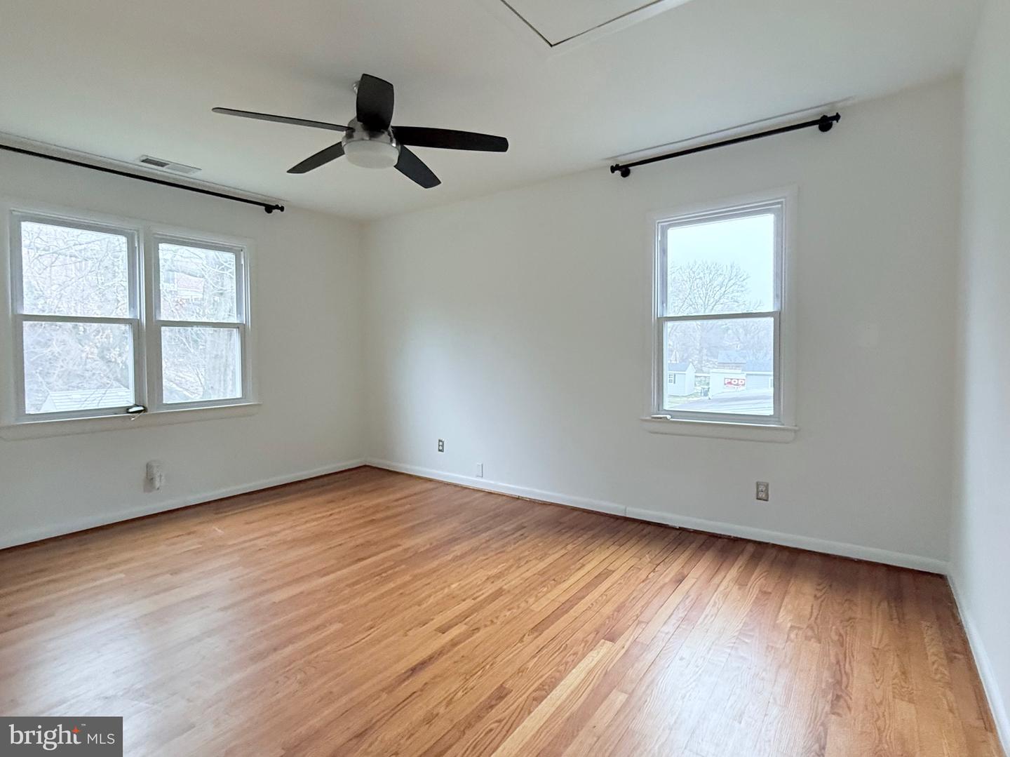 3047 O ST SE, WASHINGTON, District Of Columbia 20020, 5 Bedrooms Bedrooms, ,2 BathroomsBathrooms,Residential,For sale,3047 O ST SE,DCDC2243762 MLS # DCDC2243762