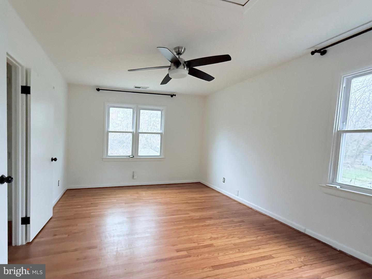 3047 O ST SE, WASHINGTON, District Of Columbia 20020, 5 Bedrooms Bedrooms, ,2 BathroomsBathrooms,Residential,For sale,3047 O ST SE,DCDC2243762 MLS # DCDC2243762