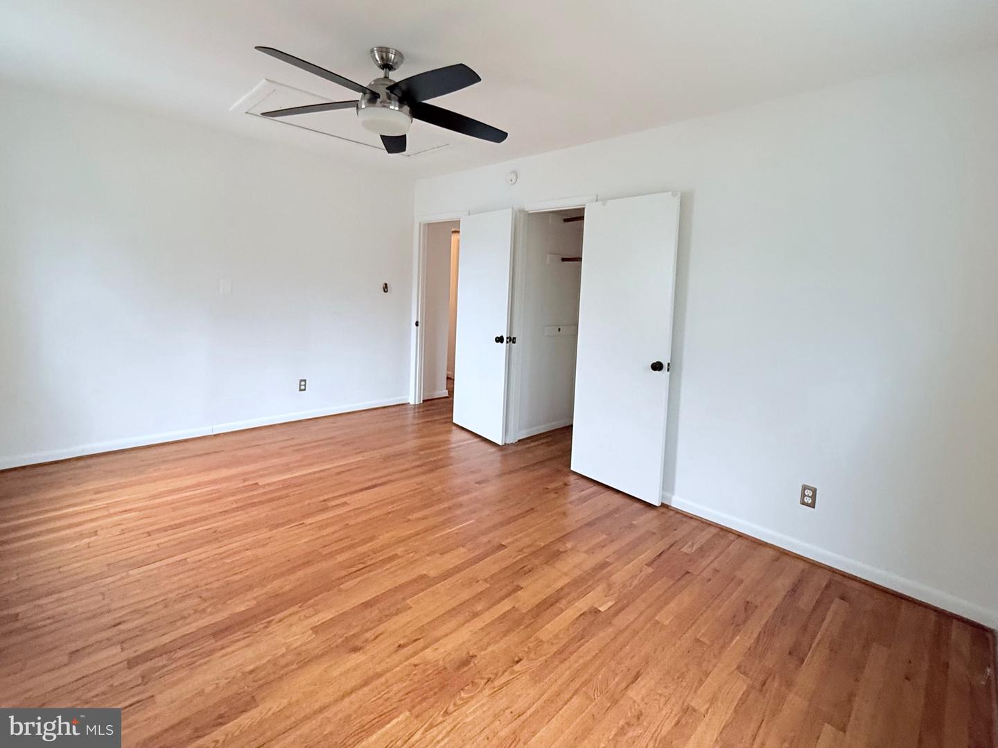 3047 O ST SE, WASHINGTON, District Of Columbia 20020, 5 Bedrooms Bedrooms, ,2 BathroomsBathrooms,Residential,For sale,3047 O ST SE,DCDC2243762 MLS # DCDC2243762