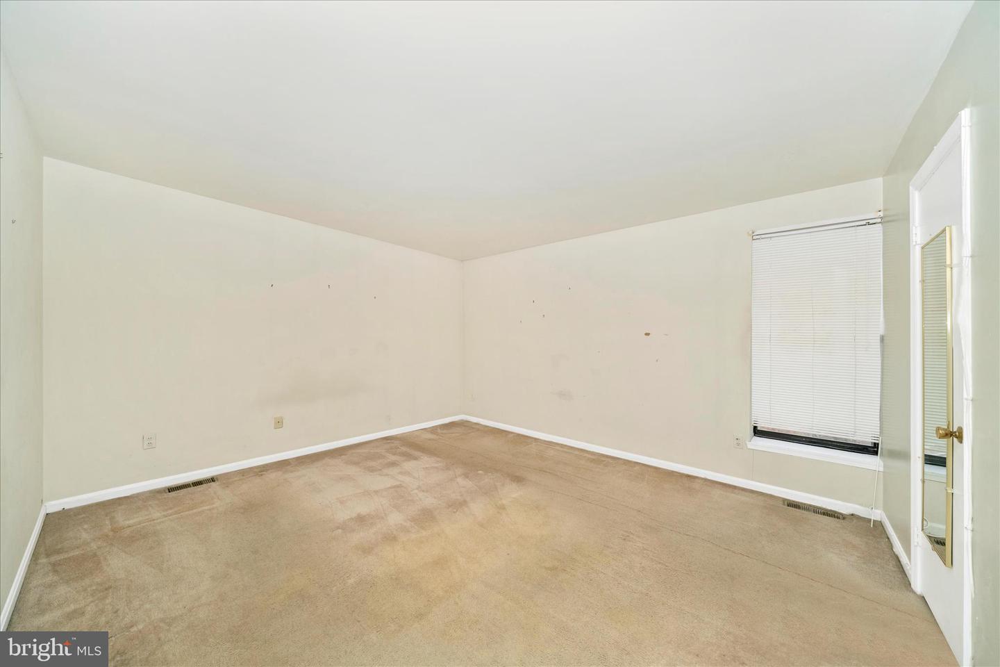 3136 BANNEKER DR NE #3136, WASHINGTON, District Of Columbia 20018, 3 Bedrooms Bedrooms, ,2 BathroomsBathrooms,Residential,For sale,3136 BANNEKER DR NE #3136,DCDC2243368 MLS # DCDC2243368