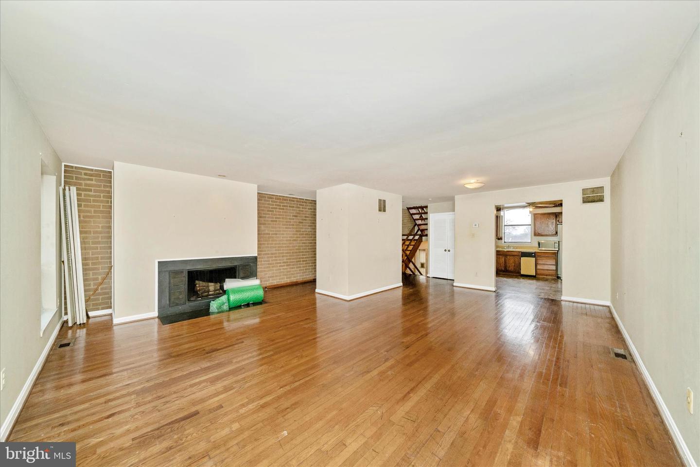 3136 BANNEKER DR NE #3136, WASHINGTON, District Of Columbia 20018, 3 Bedrooms Bedrooms, ,2 BathroomsBathrooms,Residential,For sale,3136 BANNEKER DR NE #3136,DCDC2243368 MLS # DCDC2243368