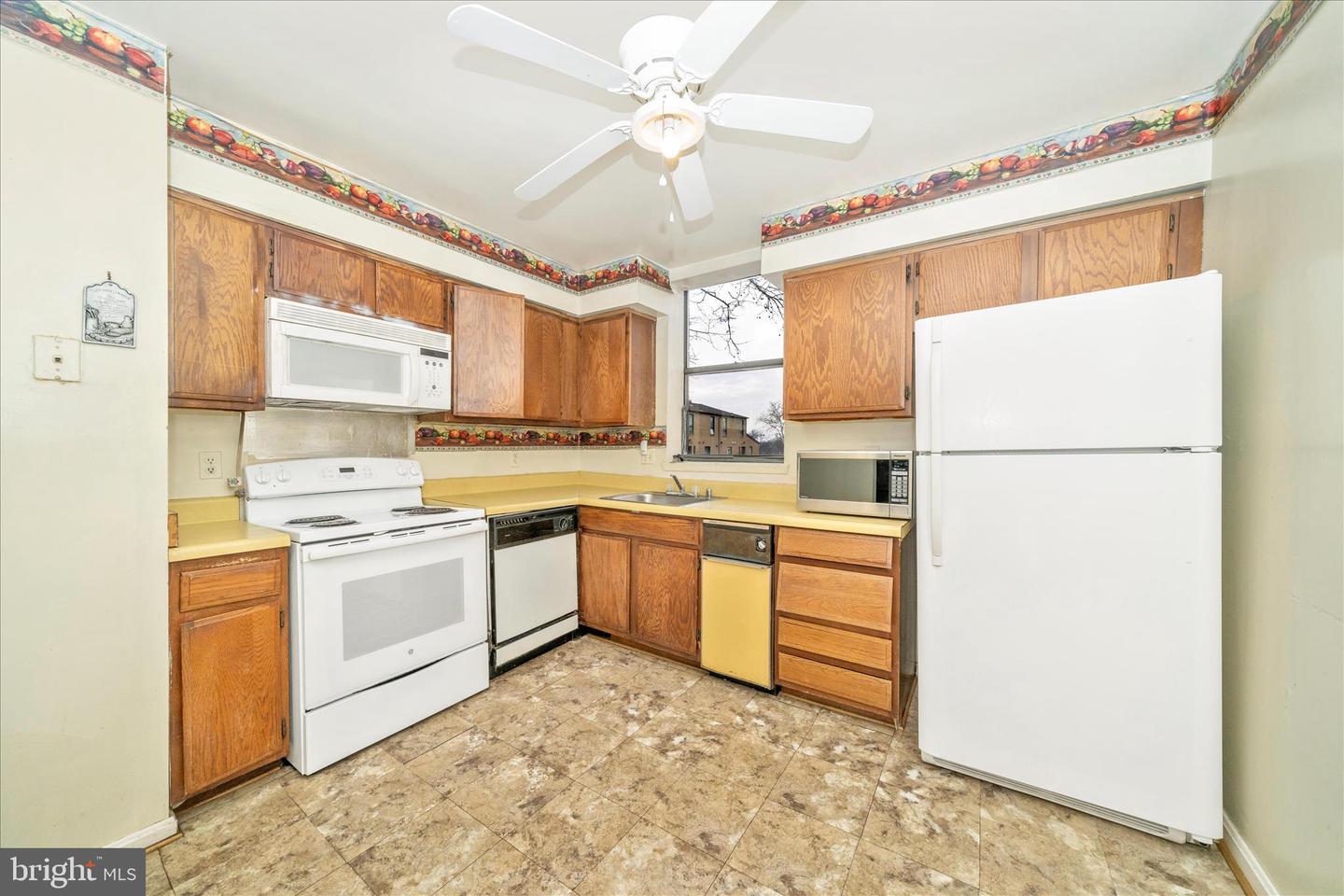 3136 BANNEKER DR NE #3136, WASHINGTON, District Of Columbia 20018, 3 Bedrooms Bedrooms, ,2 BathroomsBathrooms,Residential,For sale,3136 BANNEKER DR NE #3136,DCDC2243368 MLS # DCDC2243368