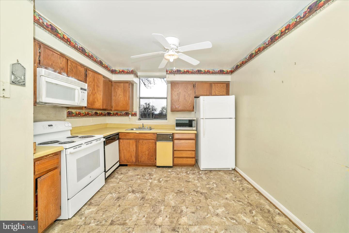 3136 BANNEKER DR NE #3136, WASHINGTON, District Of Columbia 20018, 3 Bedrooms Bedrooms, ,2 BathroomsBathrooms,Residential,For sale,3136 BANNEKER DR NE #3136,DCDC2243368 MLS # DCDC2243368