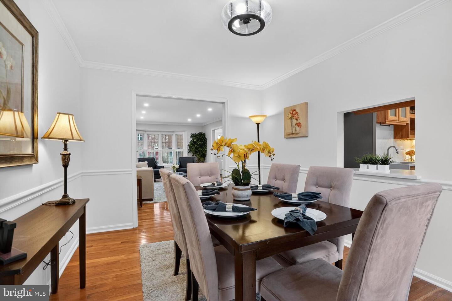 5931 QUEENSTON ST, SPRINGFIELD, Virginia 22152, 3 Bedrooms Bedrooms, ,2 BathroomsBathrooms,Residential,For sale,5931 QUEENSTON ST,VAFX2288244 MLS # VAFX2288244