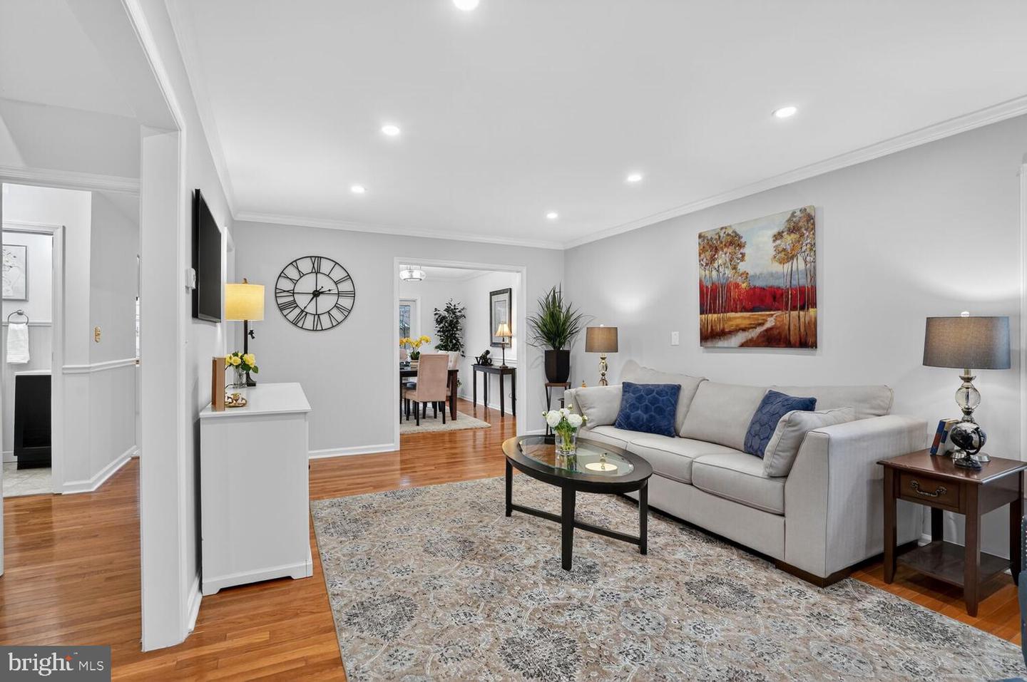 5931 QUEENSTON ST, SPRINGFIELD, Virginia 22152, 3 Bedrooms Bedrooms, ,2 BathroomsBathrooms,Residential,For sale,5931 QUEENSTON ST,VAFX2288244 MLS # VAFX2288244