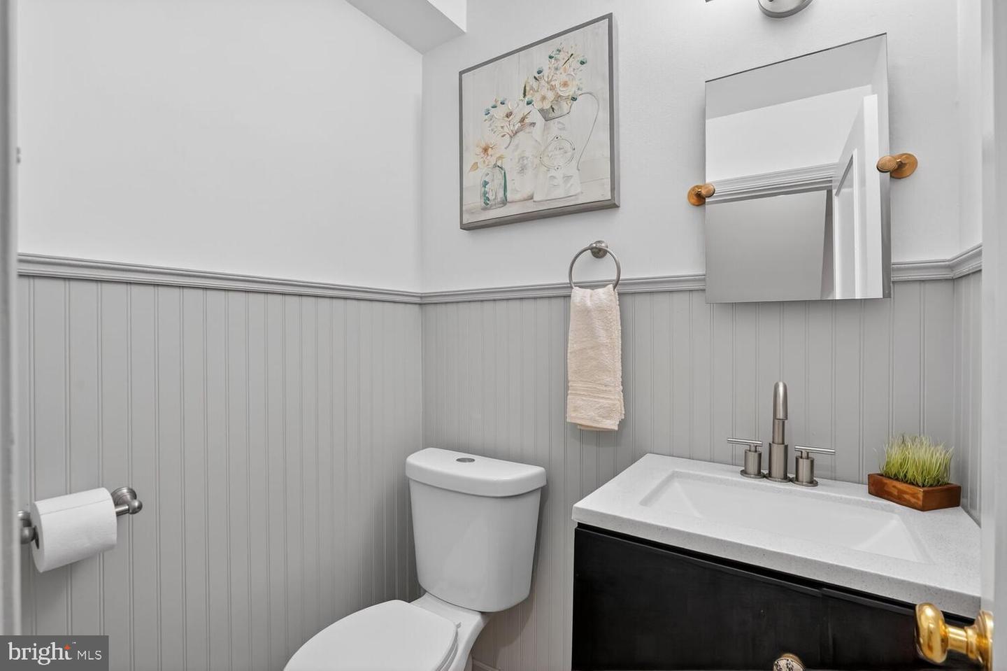 5931 QUEENSTON ST, SPRINGFIELD, Virginia 22152, 3 Bedrooms Bedrooms, ,2 BathroomsBathrooms,Residential,For sale,5931 QUEENSTON ST,VAFX2288244 MLS # VAFX2288244