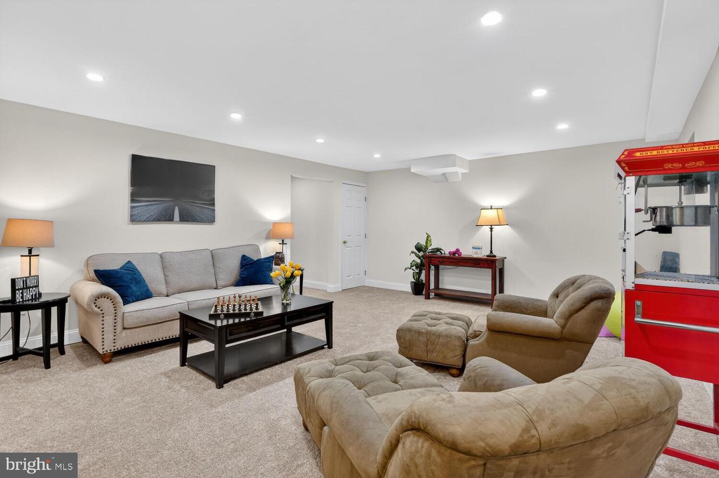 5931 QUEENSTON ST, SPRINGFIELD, Virginia 22152, 3 Bedrooms Bedrooms, ,2 BathroomsBathrooms,Residential,For sale,5931 QUEENSTON ST,VAFX2288244 MLS # VAFX2288244