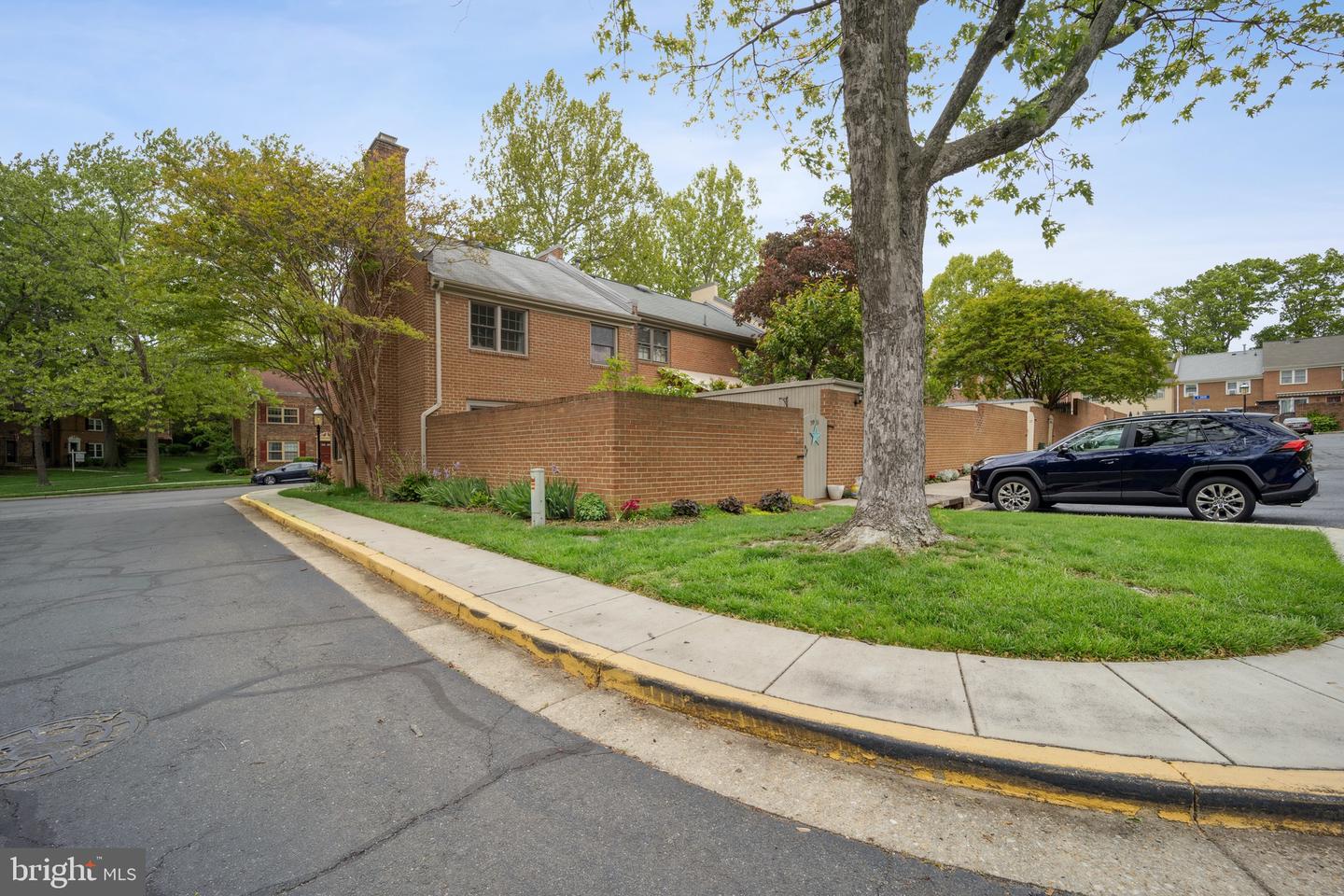 5931 QUEENSTON ST, SPRINGFIELD, Virginia 22152, 3 Bedrooms Bedrooms, ,2 BathroomsBathrooms,Residential,For sale,5931 QUEENSTON ST,VAFX2288244 MLS # VAFX2288244