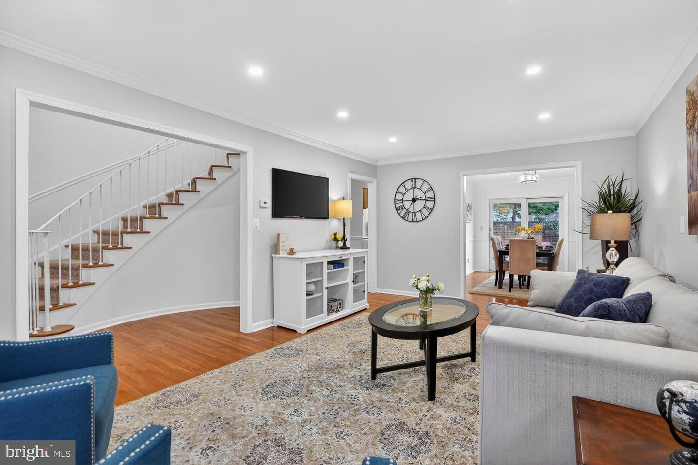 5931 QUEENSTON ST, SPRINGFIELD, Virginia 22152, 3 Bedrooms Bedrooms, ,2 BathroomsBathrooms,Residential,For sale,5931 QUEENSTON ST,VAFX2288244 MLS # VAFX2288244