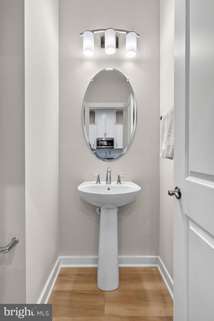 18245 MOSS GARDEN RD, DUMFRIES, Virginia 22026, 4 Bedrooms Bedrooms, ,4 BathroomsBathrooms,Residential,For sale,18245 MOSS GARDEN RD,VAPW2111574 MLS # VAPW2111574