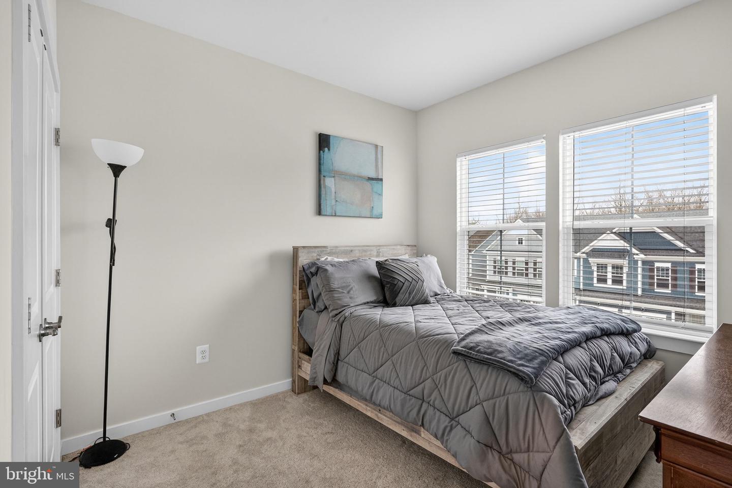 18245 MOSS GARDEN RD, DUMFRIES, Virginia 22026, 4 Bedrooms Bedrooms, ,4 BathroomsBathrooms,Residential,For sale,18245 MOSS GARDEN RD,VAPW2111574 MLS # VAPW2111574