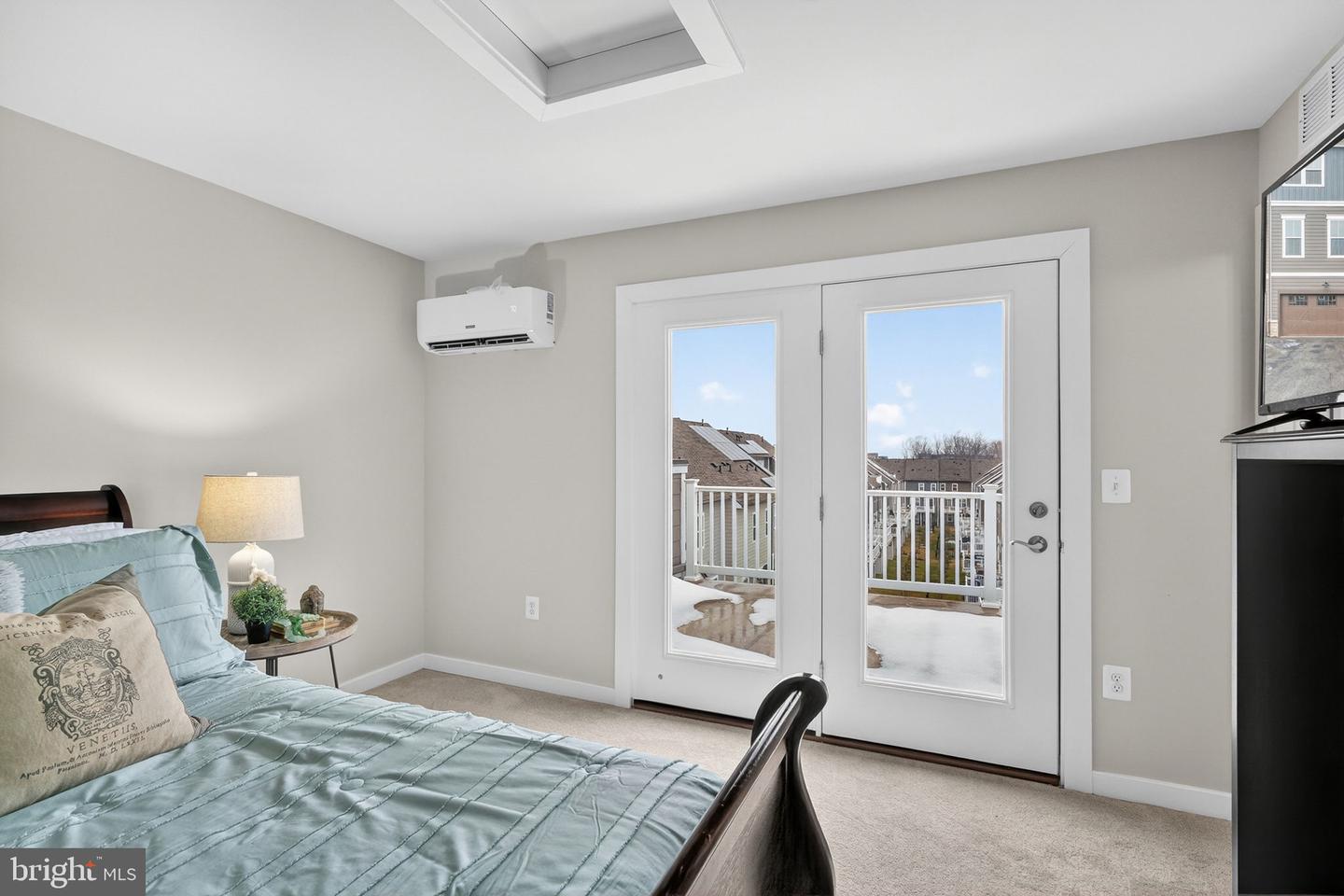 18245 MOSS GARDEN RD, DUMFRIES, Virginia 22026, 4 Bedrooms Bedrooms, ,4 BathroomsBathrooms,Residential,For sale,18245 MOSS GARDEN RD,VAPW2111574 MLS # VAPW2111574