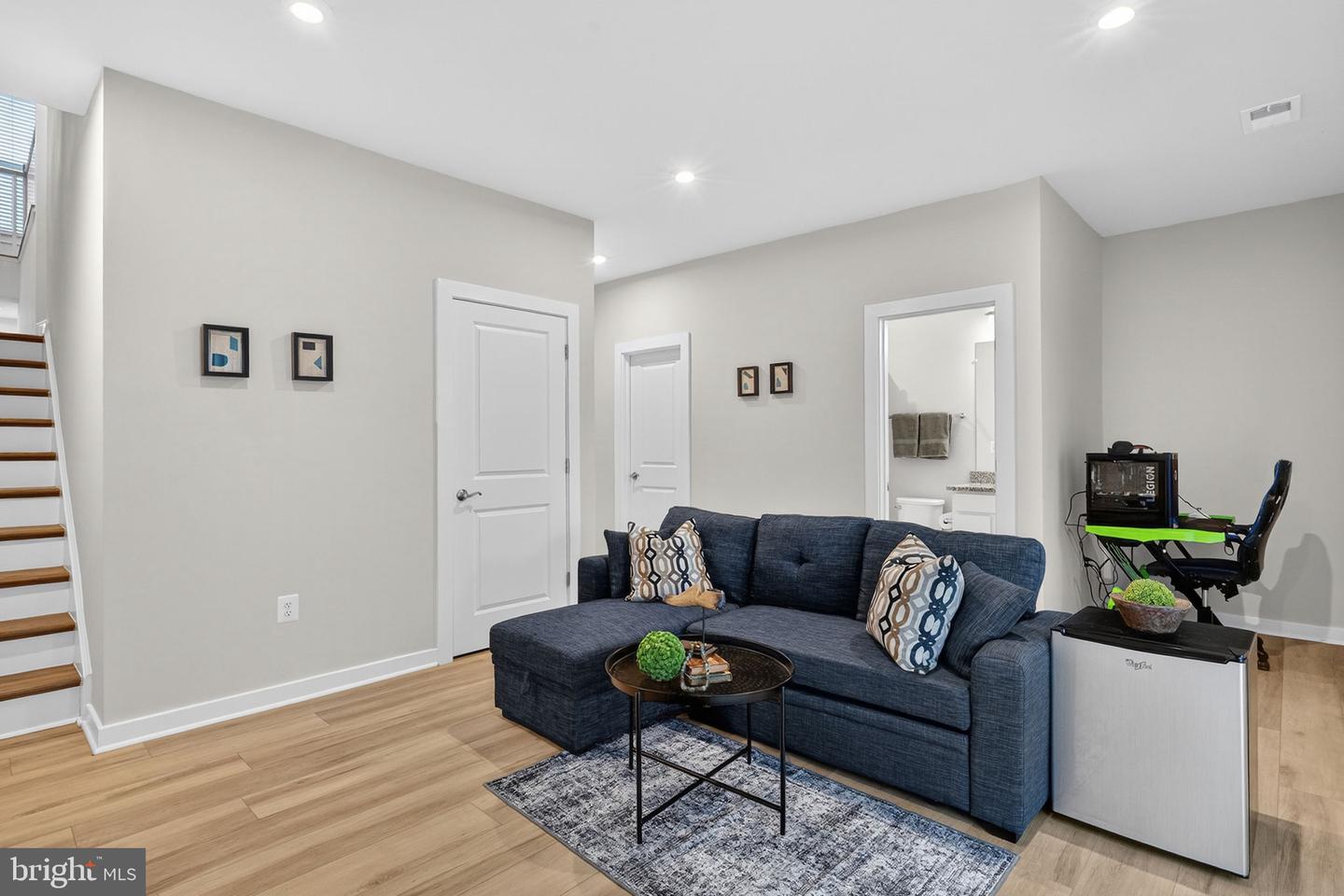 18245 MOSS GARDEN RD, DUMFRIES, Virginia 22026, 4 Bedrooms Bedrooms, ,4 BathroomsBathrooms,Residential,For sale,18245 MOSS GARDEN RD,VAPW2111574 MLS # VAPW2111574